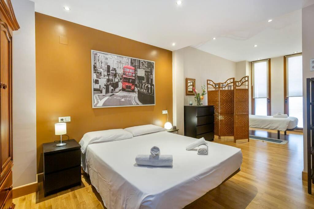 Marieta Apartment By The Castle With Ac Alicante Kültér fotó
